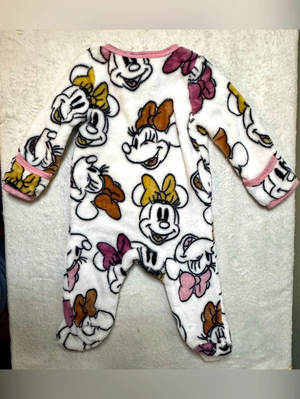Disney Baby 0-3 months Girls' Minnie Mouse Plush One-Piece with front zipper